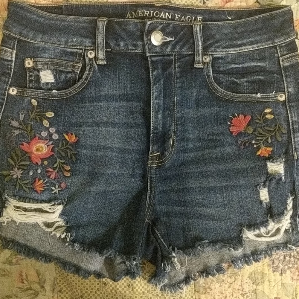 American Eagle shorts